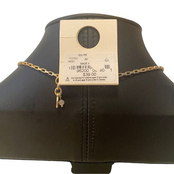 Matte Gold & Pave Crystal Heart Charm Collar Necklace. - Picture 5 of 6